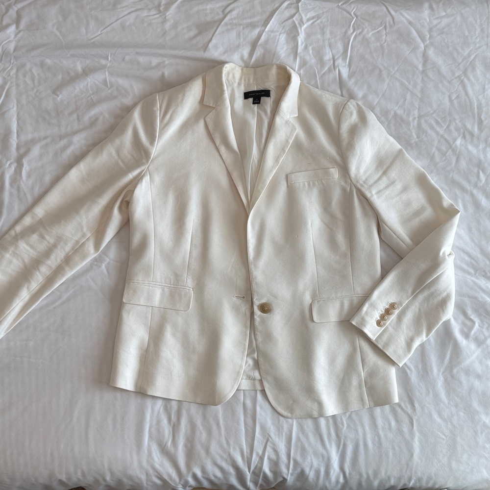 Ann Taylor Cream Blazer Jacket